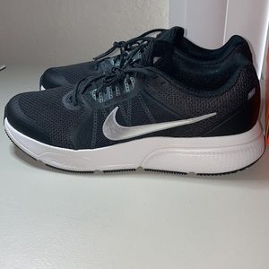 NIKE ZOOM SPAN 4 NEW, size 13, very comfy, last one! DC8996 006